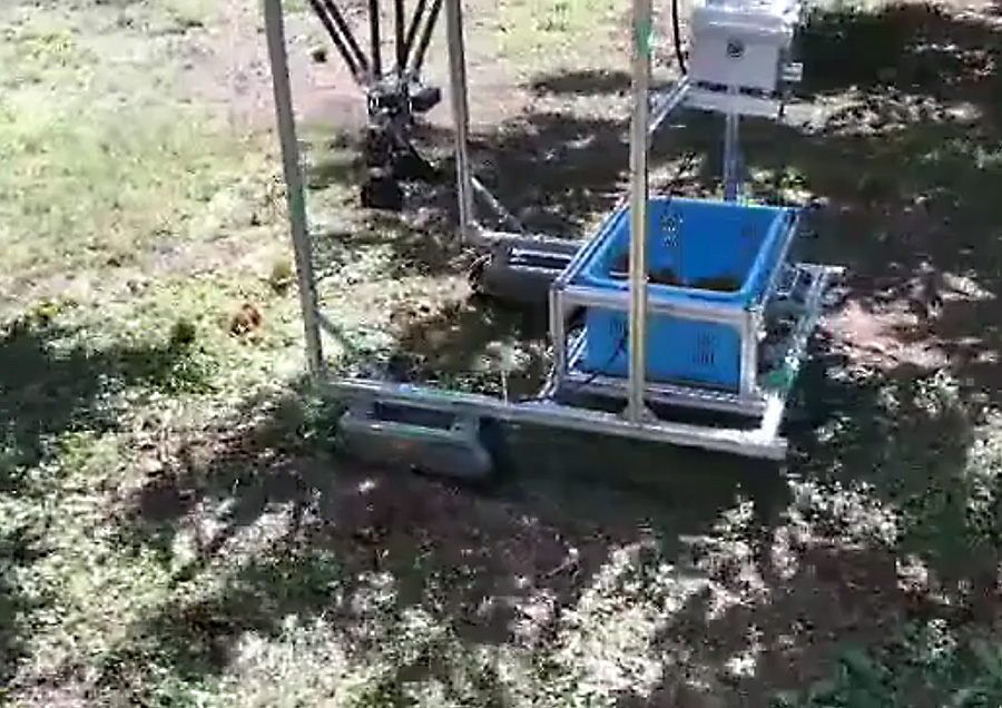 小型・協働型ロボットによる新しい農業の形