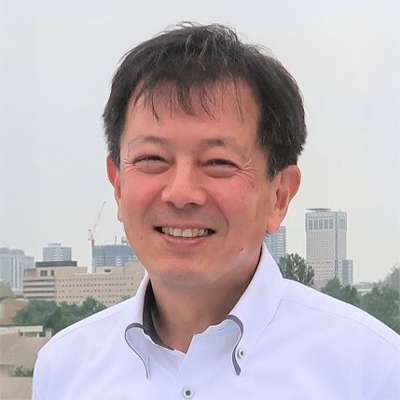 山田 真治